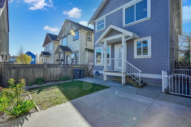 19151 72 Ave Avenue, House other with 5 bedrooms, 3 bathrooms and 3 parking in Surrey BC | Image 36