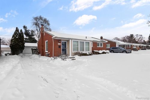 35236 Leon Street, Livonia, MI, 48150 | Card Image