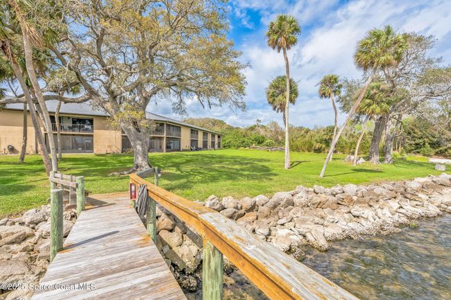 201 - 100 Canebreakers Dr, Condo with 2 bedrooms, 2 bathrooms and null parking in Cocoa FL | Image 5