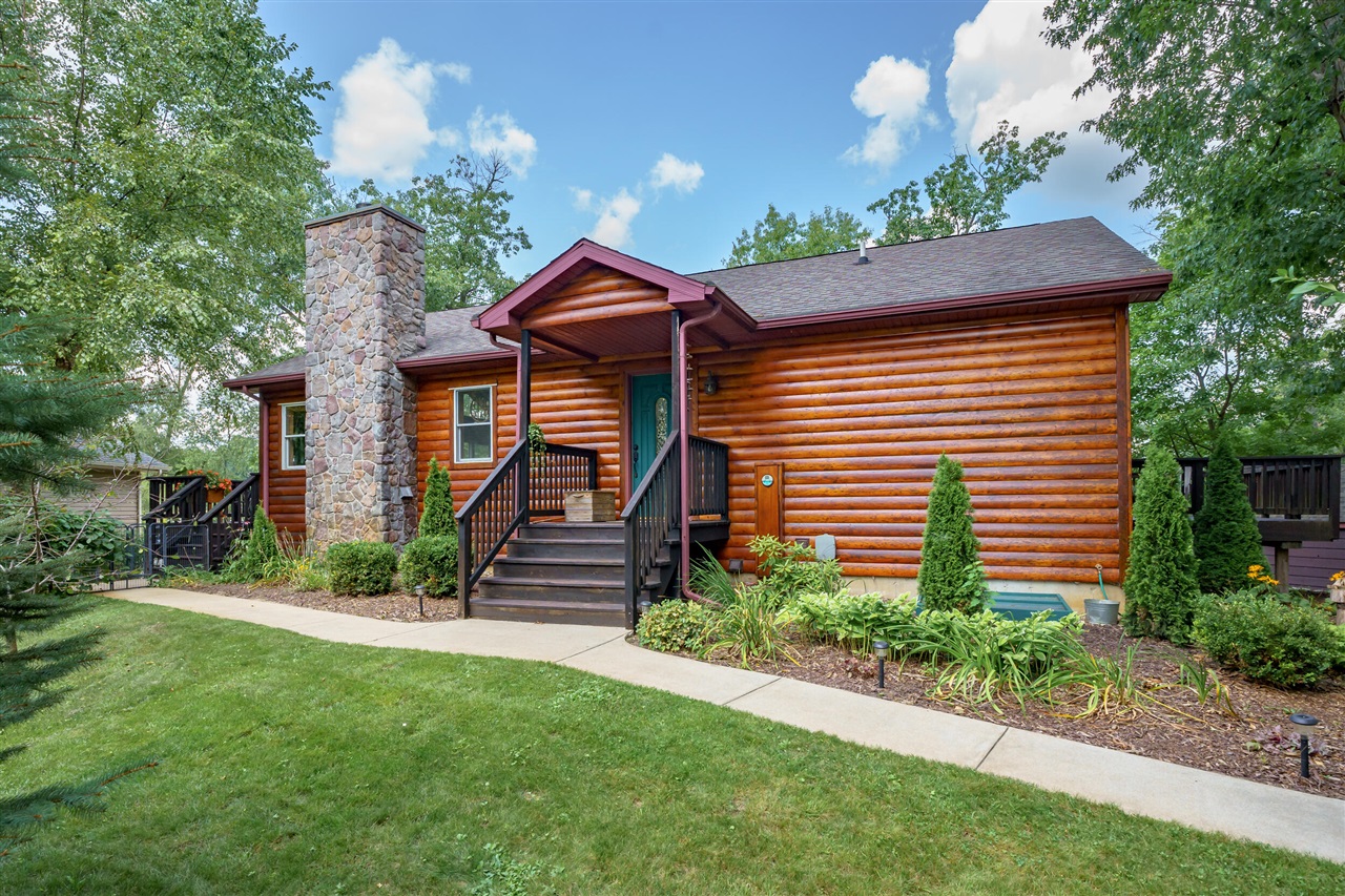 Drive A , Lawton, MI 49065