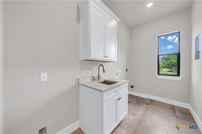 6846 Spring Branch Rd, House other with 3 bedrooms, 4 bathrooms and null parking in Spring Branch TX | Image 23