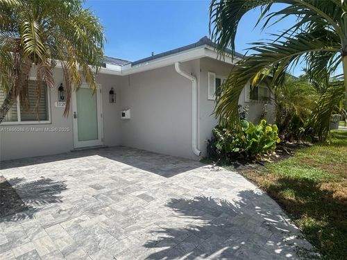 1120 Se 6th Ter, Pompano Beach, FL, 33060-9404 | Card Image