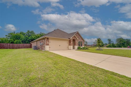 1519 Running Brook Ct, Kaufman, TX, 75142-3325 | Card Image