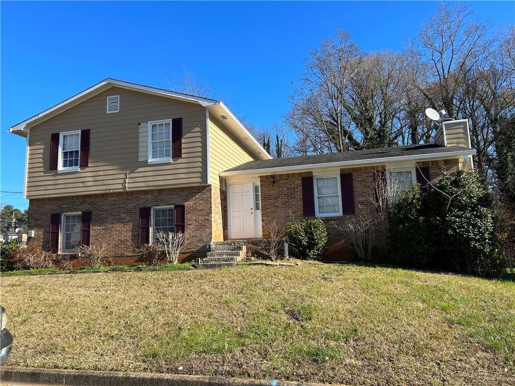 Autumn Hill Ln, Stone Mountain, GA 30083