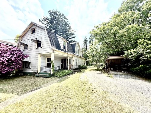 15 Oak St, Waterloo, NY, 13165-1318 | Card Image