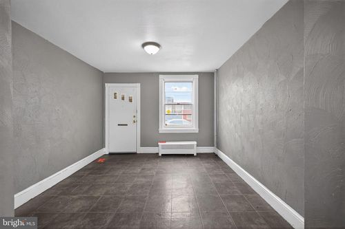 1234 Mulberry St, READING, PA, 19604-2013 | Card Image