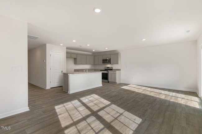 Great Room | Image 18