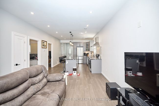 2 Fairburn Ave, House other with 3 bedrooms, 1 bathrooms and 3 parking in Saint Catharines ON | Image 10