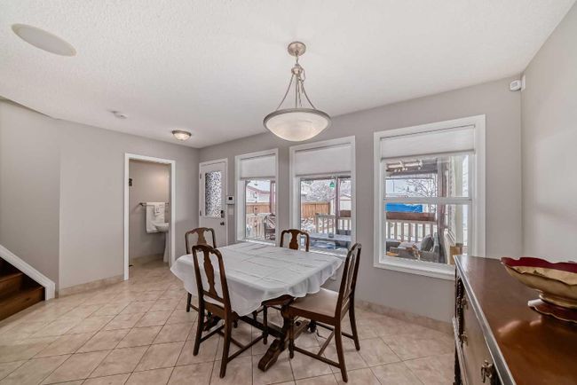 163 Eversyde Circle Sw, Home with 4 bedrooms, 2 bathrooms and 2 parking in Calgary AB | Image 15