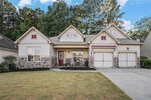 1065 Creekwood Cir, Madison, GA, 30650-5077 | Card Image