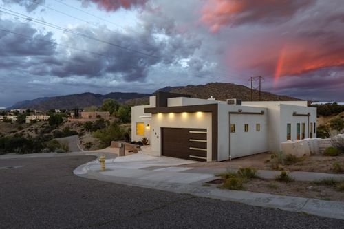 700 Winterwood Pl Se, Albuquerque, NM, 87123-4356 | Card Image
