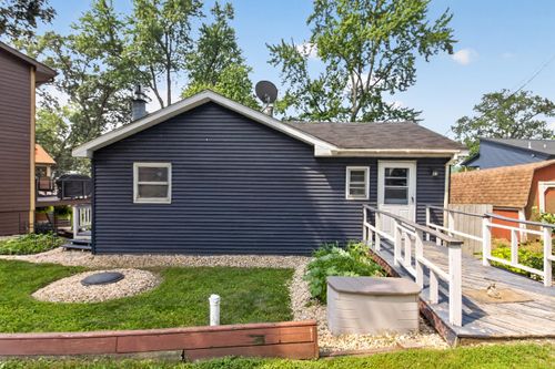 409 Lakeview Ct, Lowell, IN, 46356-1223 | Card Image