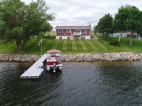 27842 Prairie Rose Rd, Elbow Lake, MN, 56531-9515 | Card Image