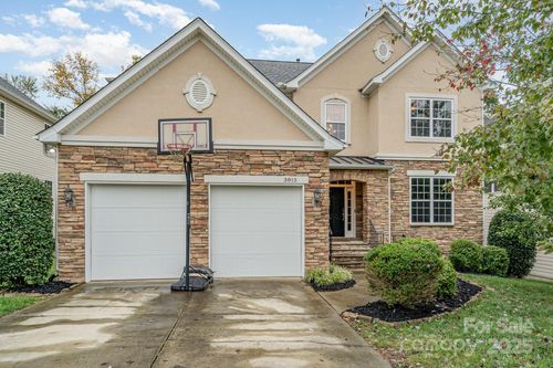 3815 Blazeprince Dr, Charlotte, NC, 28215-7371 | Card Image