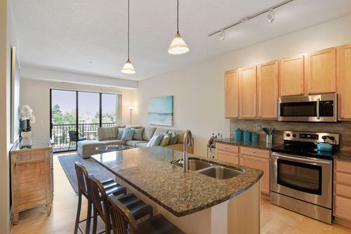 unit-317-4525 Park Commons Dr, Saint Louis Park, MN, 55416-5176 | Card Image