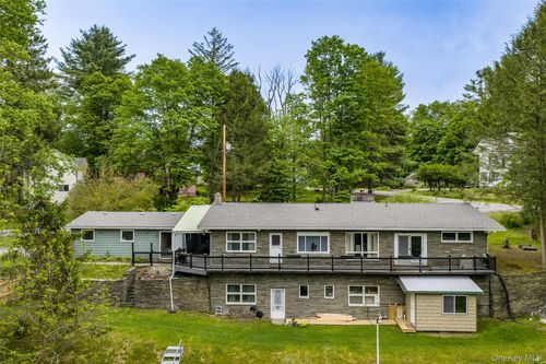 413 Pennsylvania Ave, Hancock, NY, 13783-1066 | Card Image