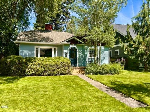 429 Nw State St, Bend, OR, 97703-2550 | Card Image