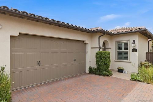 8121 Auberge Cir, San Diego, CA, 92127-4205 | Card Image