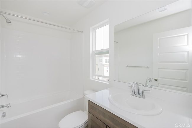 2811 Elderflower St, Townhouse with 3 bedrooms, 3 bathrooms and 2 parking in Spring Valley CA | Image 17