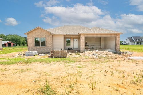 113 Lloyd Henderson Rd, Beebe, AR, 72012-9647 | Card Image