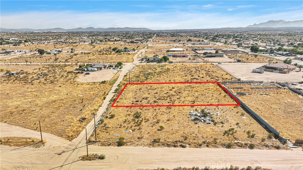 Land in Victorville