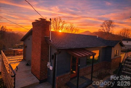 113 Hillside St, Canton, NC, 28716-4576 | Card Image