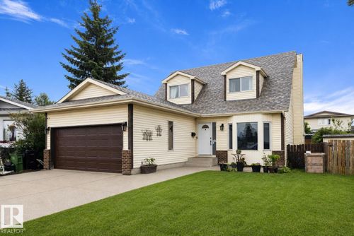 9811 158 Ave Nw, Edmonton, AB, T5X4V3 | Card Image