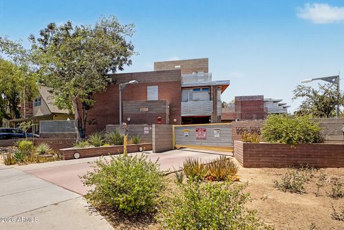 920 S Ash Ave, Tempe, AZ, 85281-5626 | Card Image