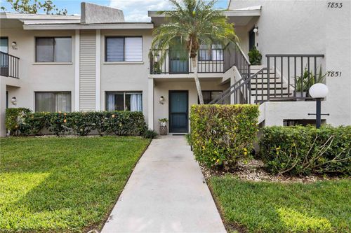 7847 Eagle Creek Dr, SARASOTA, FL, 34243-4609 | Card Image