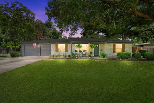 1115 Warden St, Benbrook, TX, 76126-3525 | Card Image