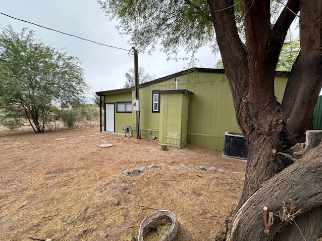 Back of Structure | Image 20