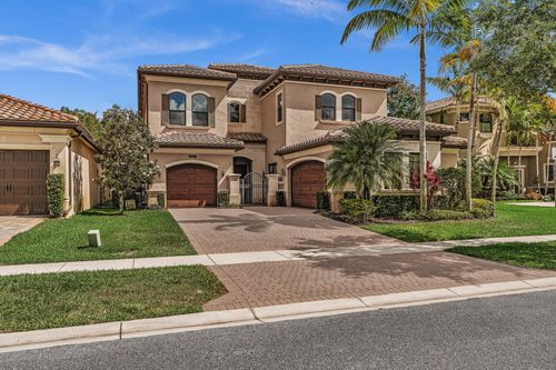 8527 Lewis River Rd, Delray Beach, FL, 33446-9599 | Card Image