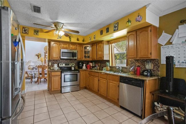 3261 Salinas Way, House other with 4 bedrooms, 2 bathrooms and null parking in Miramar FL | Image 25