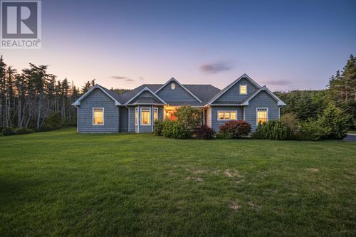 15 Pondside Rd, Bristol's Hope, NL, A1Y0A7 | Card Image