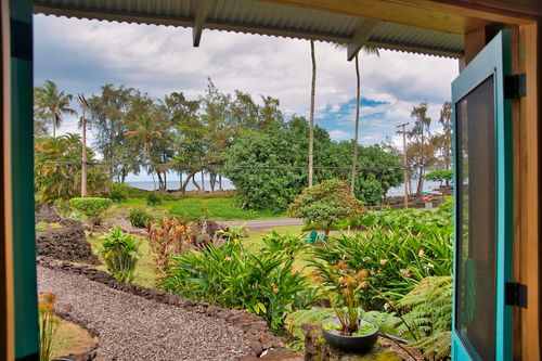 2070 Kalanianaole St, HILO, HI, 96720-4946 | Card Image