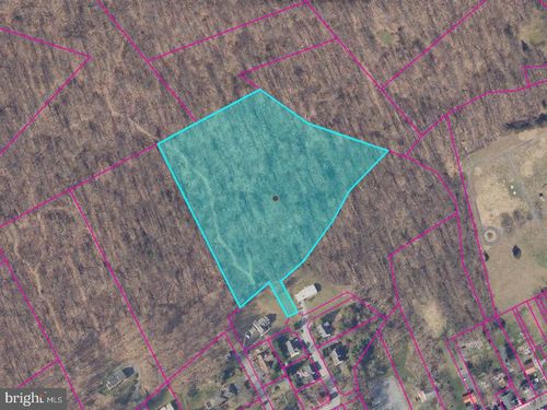 102 Evergreen Rd, ADAMSTOWN, PA, 19501 | Card Image