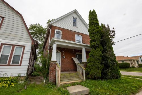 729 Montana Avenue, SOUTH MILWAUKEE, WI, 53172 | Card Image