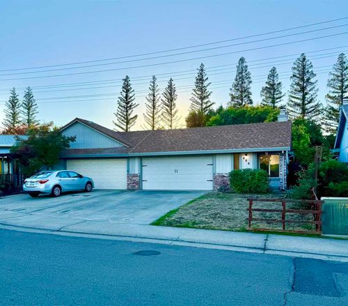 406 Cameron Way, Roseville, CA, 95678-4217 | Card Image