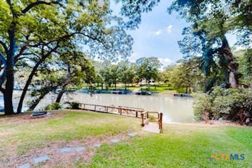 510 Cypress Rdg, Mcqueeney, TX, 78123-3530 | Card Image