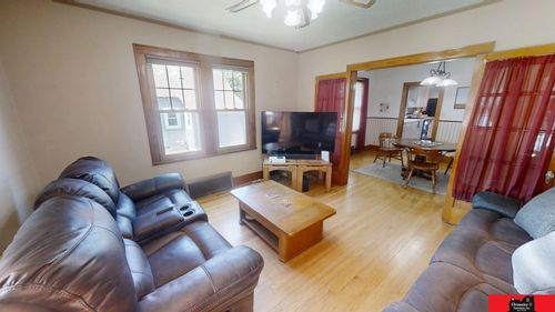 605 9th St, Wisner, NE, 68791-2311 | Card Image