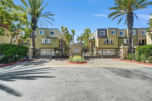 12 Shellprint Ct, Newport Beach, CA, 92663-2781 | Card Image