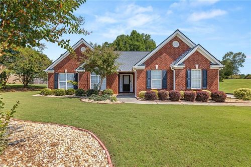 285 Meadowcreek Dr, Jefferson, GA, 30549-8322 | Card Image
