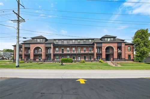 1115 N Leverett Street, Fayetteville, AR, 72703 | Card Image