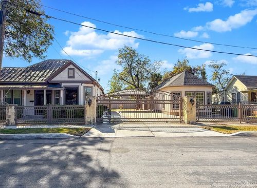 101 Upson St, San Antonio, TX, 78212-5150 | Card Image