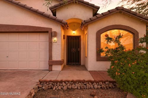 5852 W Mohave Bloom Drive, Tucson, AZ, 85735 | Card Image