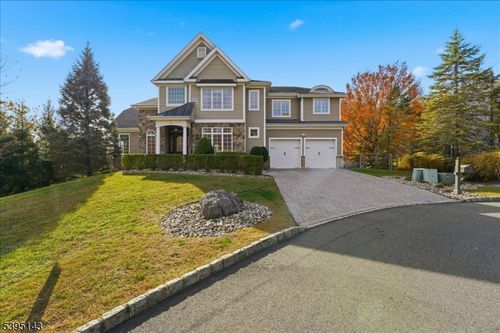 65 Overlook Rdg, Oakland, NJ, 07436-2362 | Card Image