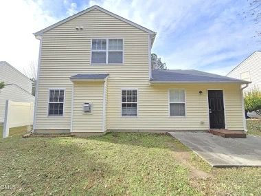 Residential Lease in Raleigh 2