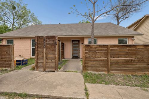 b-820 Sahara Ave, Austin, TX, 78745-3958 | Card Image