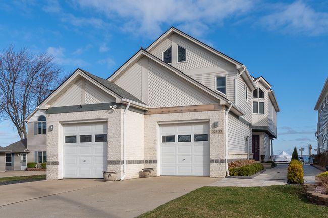 32633 River Rd, House other with 4 bedrooms, 3 bathrooms and null parking in Harrison Twp MI | Image 24