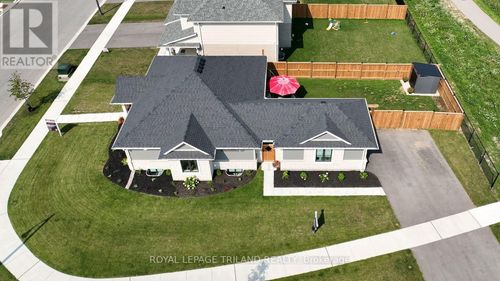 138 Renaissance Dr, Saint Thomas, ON, N5R0P1 | Card Image